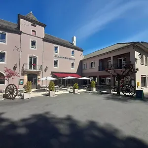 Hotel Relais Du Bois Du Four Saint-Léons