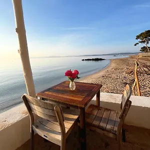 hotel-lido-beach.aixenprovencehotels.org/