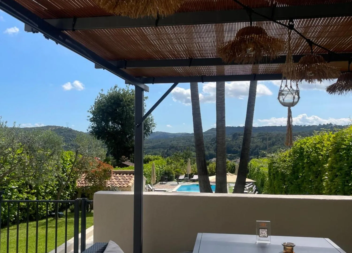 La Bastide Gourmande 호텔 라콜레쉬르로