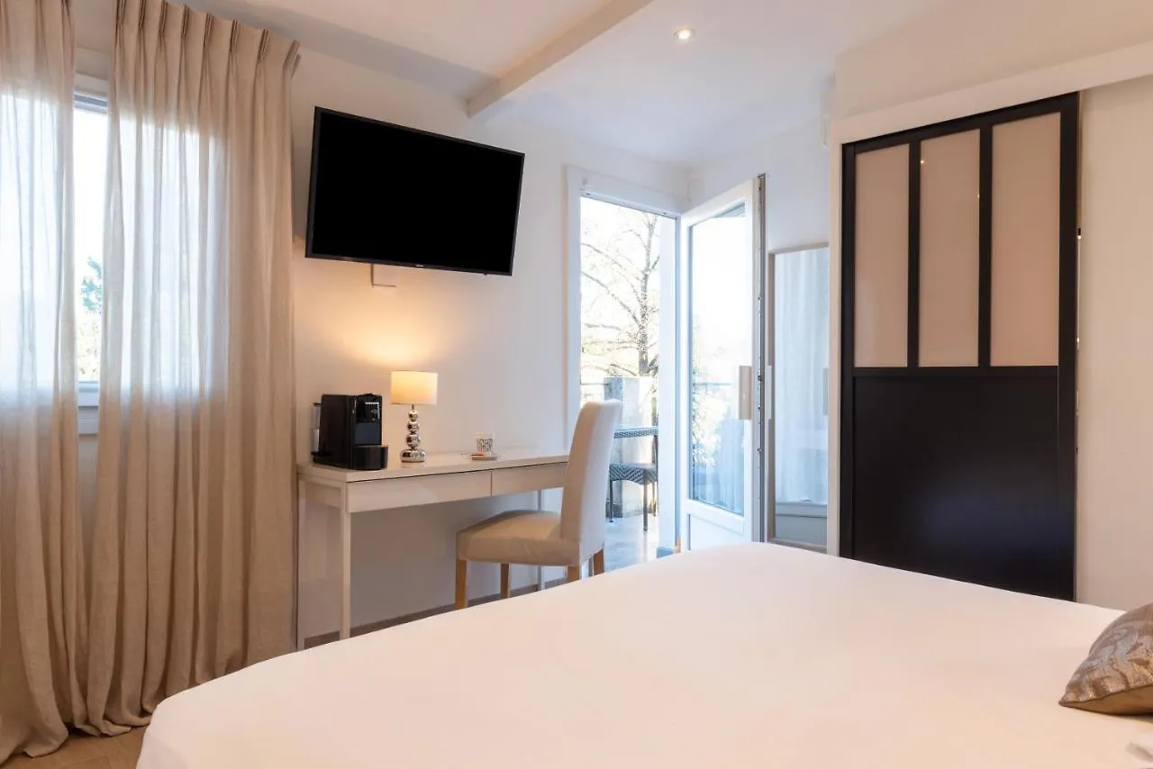 ***  Hotel La Bastide Gourmande La Colle-sur-Loup Francia